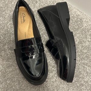 Women's Black Loafers